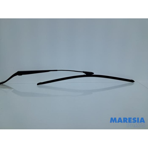 Citroen - C3 - Ruitenwisserarm voor