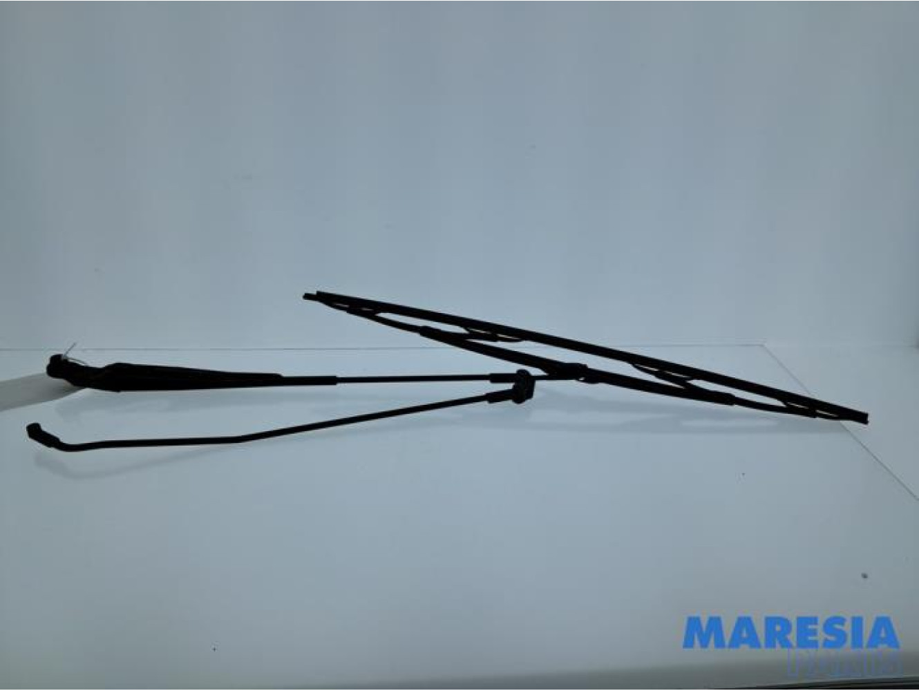 Citroen - C1 - Front wiper arm