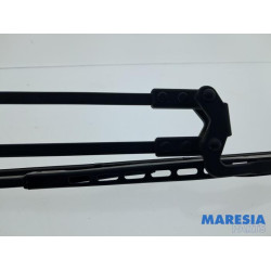 Citroen - C1 - Front wiper arm