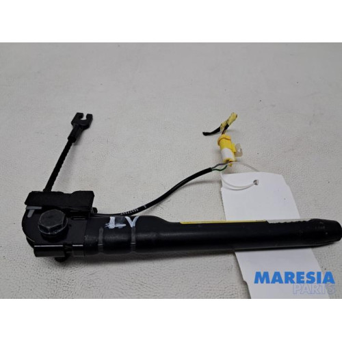 Fiat - 500 - Gordelspanner links