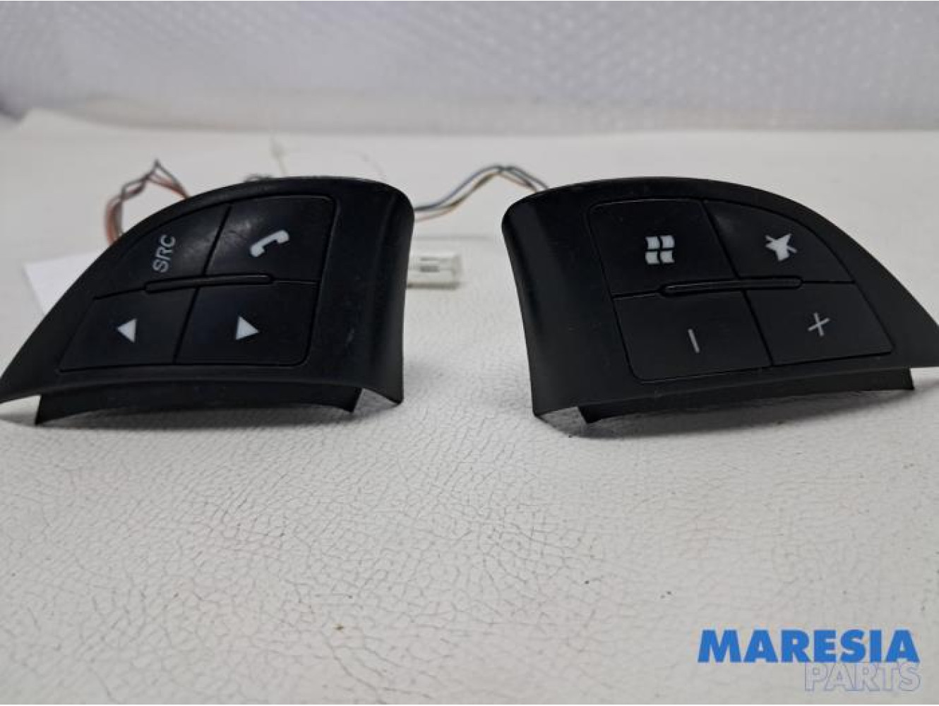 Fiat - 500 - Radiobediening Stuur