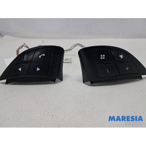 Fiat - 500 - Radiobediening Stuur