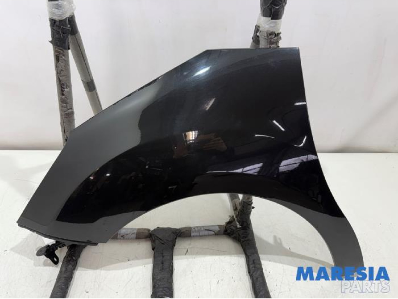 Citroen - C3 - Front wing, left