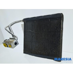Peugeot - 3008 - Heating radiator