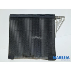 Peugeot - 3008 - Heating radiator