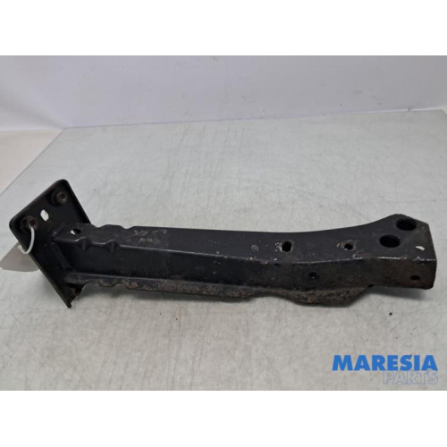 Fiat - 500 - Vorderteilstütze