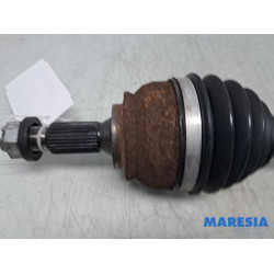 Peugeot - 3008 - Antriebswelle links vorne