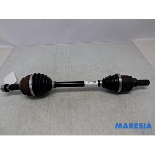 Peugeot - 3008 - Antriebswelle links vorne