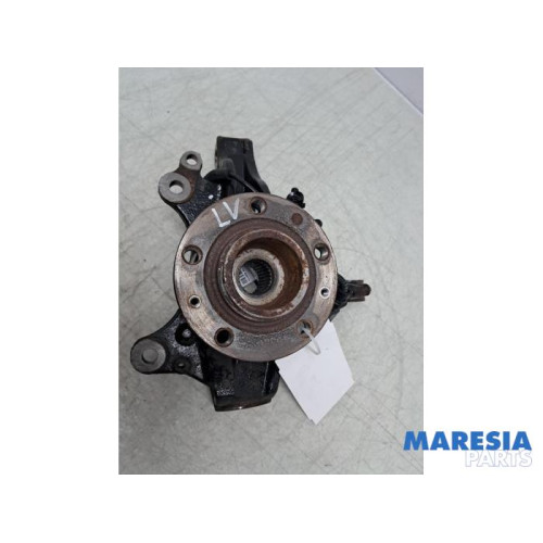 Peugeot - 3008 - Fusee links-voor