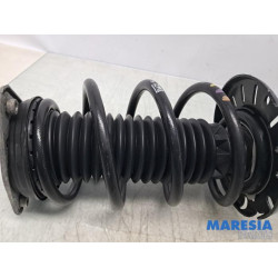 Peugeot - 3008 - Front shock absorber rod, right