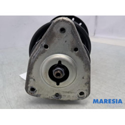 Peugeot - 3008 - Front shock absorber rod, right