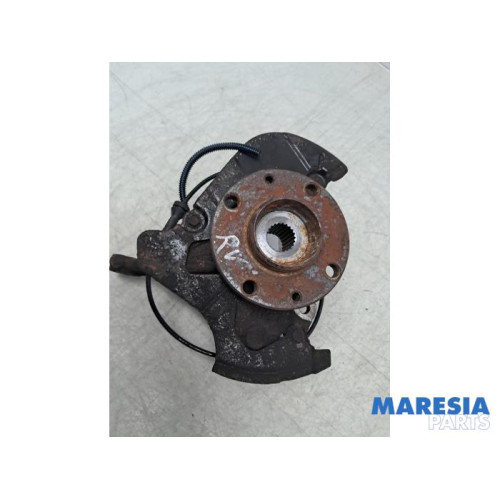 Fiat - 500 - Fusee rechts-voor