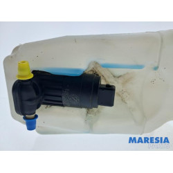 Fiat - 500 - Scheibensprühertank vorne