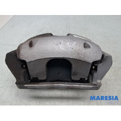 Peugeot - 3008 - Remklauw (Tang) links-voor