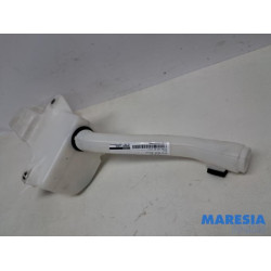 Fiat - Panda - Front windscreen washer reservoir