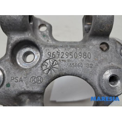 Peugeot - Partner - Dynamosteun onder