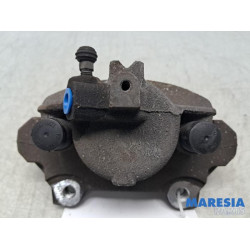 Fiat - Panda - Bremszange links vorne