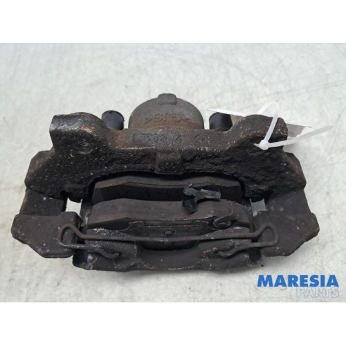 Fiat - Panda - Bremszange links vorne