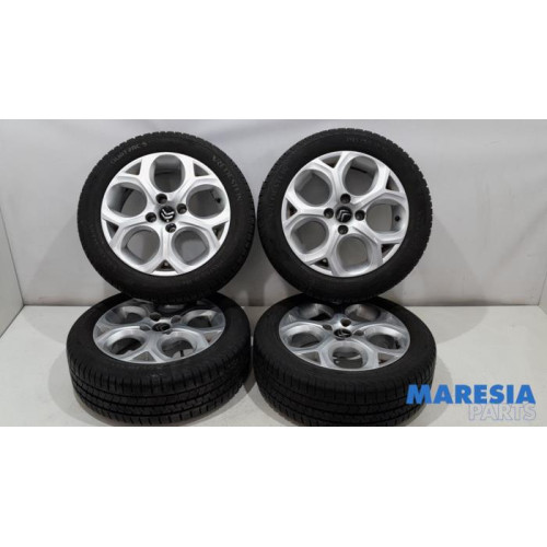 Citroen - C3 - Sportvelgenset + banden