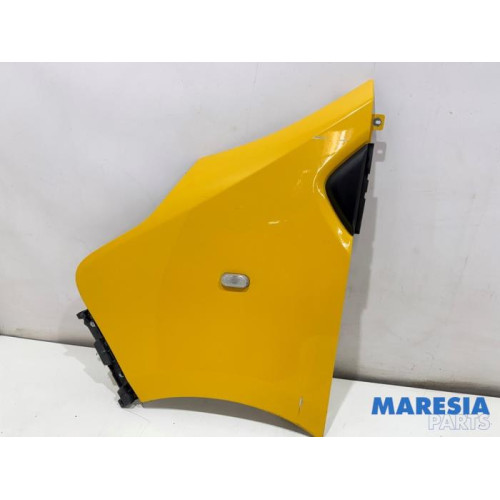 Renault - Trafic - Scherm links-voor