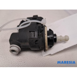 Peugeot - 2008 - Koplampmotor