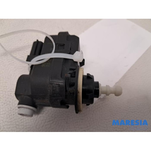 Peugeot - 2008 - Moteur phare