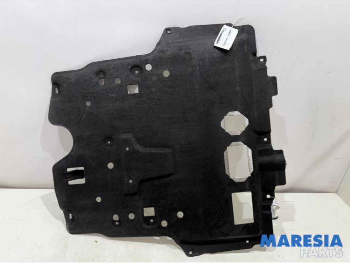 Peugeot - 2008 - Engine protection panel