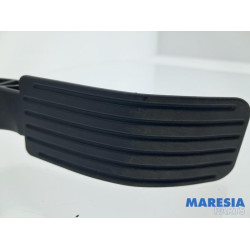 Citroen - C3 - Gaspedaal