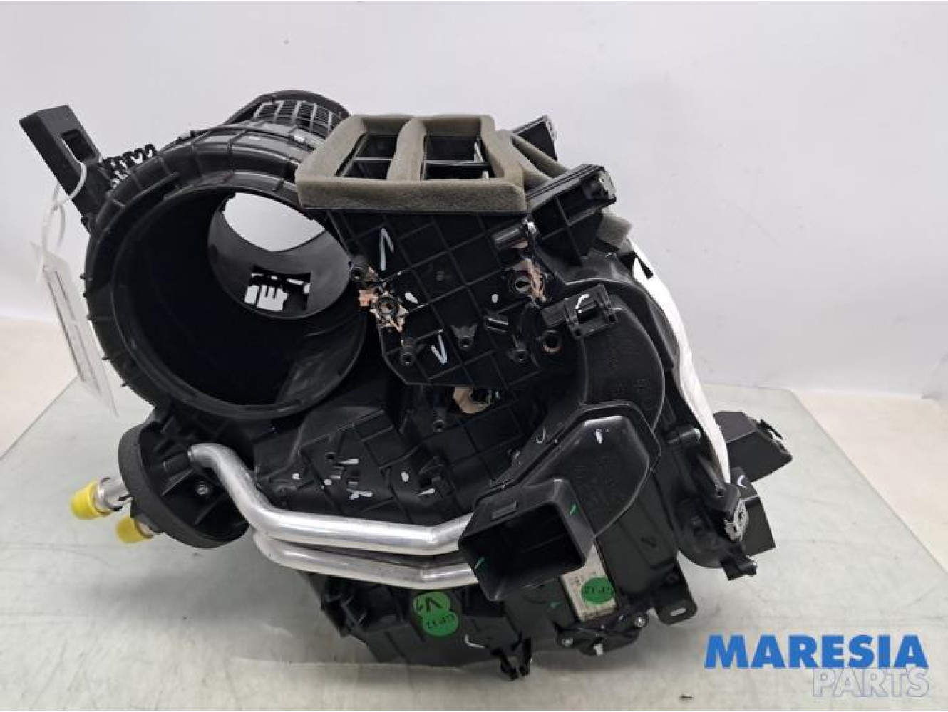 Peugeot - 2008 - Heater housing