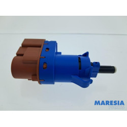 Fiat - Panda - Brake light switch