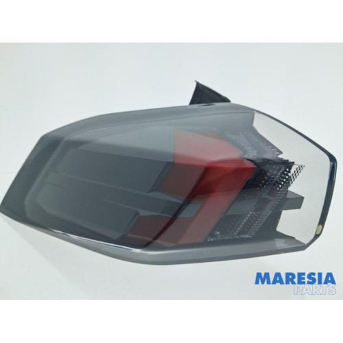 Peugeot - 2008 - Rücklicht links