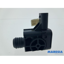 Peugeot - 2008 - Brake assist sensor