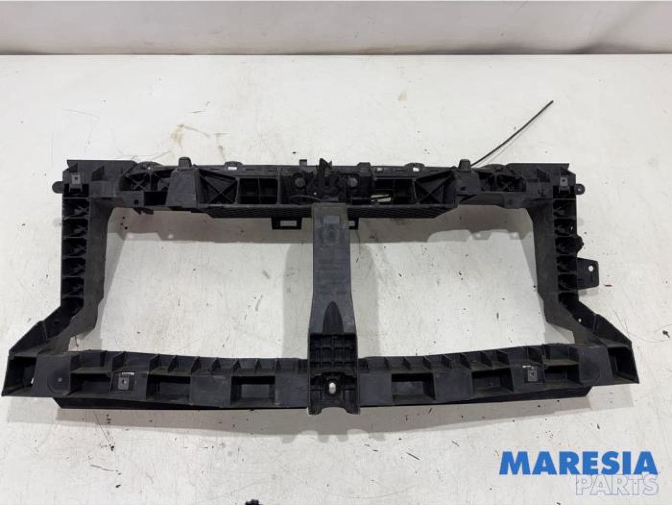 Renault - Trafic - Frontpaneel