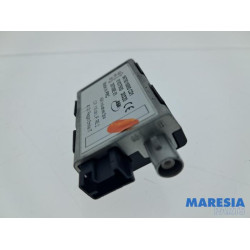 Peugeot - 2008 - Antenne Versterker