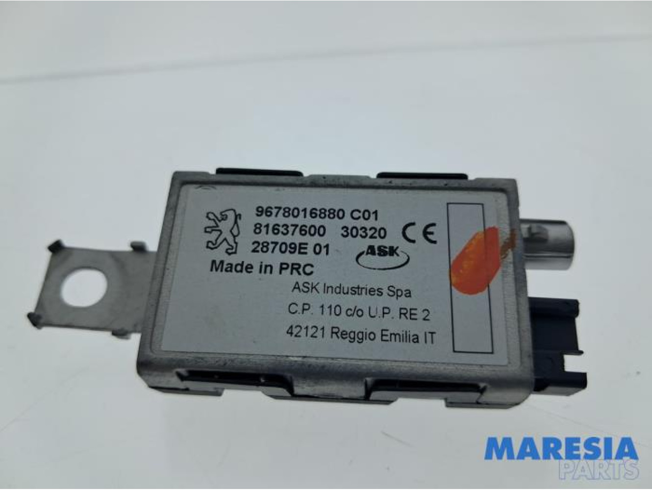 Peugeot - 2008 - Antenne Versterker