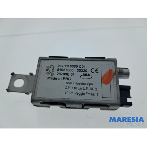 Peugeot - 2008 - Antenne amplificateur