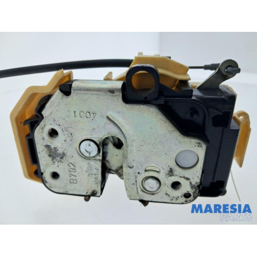 Fiat - Panda - Front door lock mechanism 4-door, right