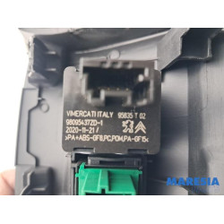 Peugeot - 2008 - AIH headlight switch