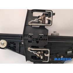 Peugeot - 2008 - Rear door window mechanism 4-door, right