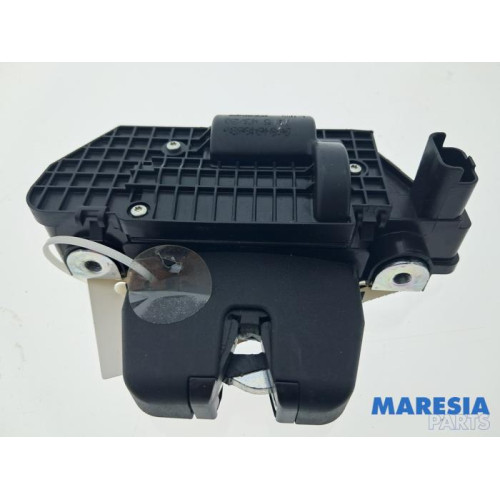 Peugeot - 2008 - Schließmechanik Heckklappe