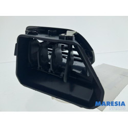 Peugeot - 2008 - Dashboard vent
