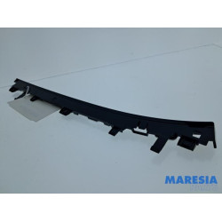 Peugeot - 2008 - Dashboard sierlijst