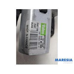 Fiat - Panda - Ruitenwissermotor achter