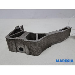 Fiat - 500 - Getriebe Halterung