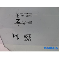 Peugeot - 2008 - Door window 4-door, front right