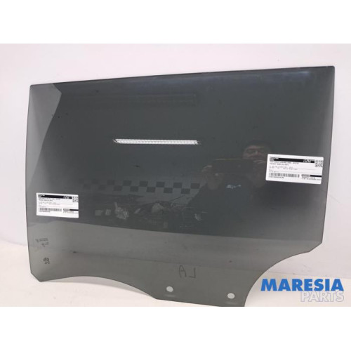 Peugeot - 2008 - Portierruit 4Deurs links-achter