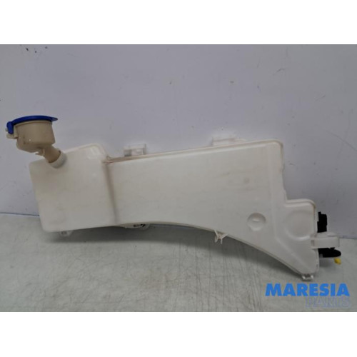 Peugeot - 3008 - Front windscreen washer reservoir