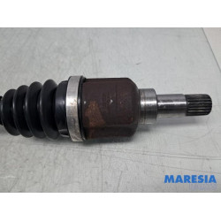 Citroen - C3 - Aandrijfas links-voor