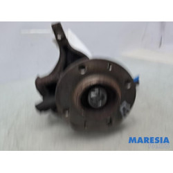 Citroen - C3 - Fusee links-voor