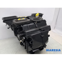 Renault - Scenic - Heizgehäuse